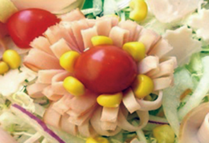 使い切りロースハムスライスの飾り切り