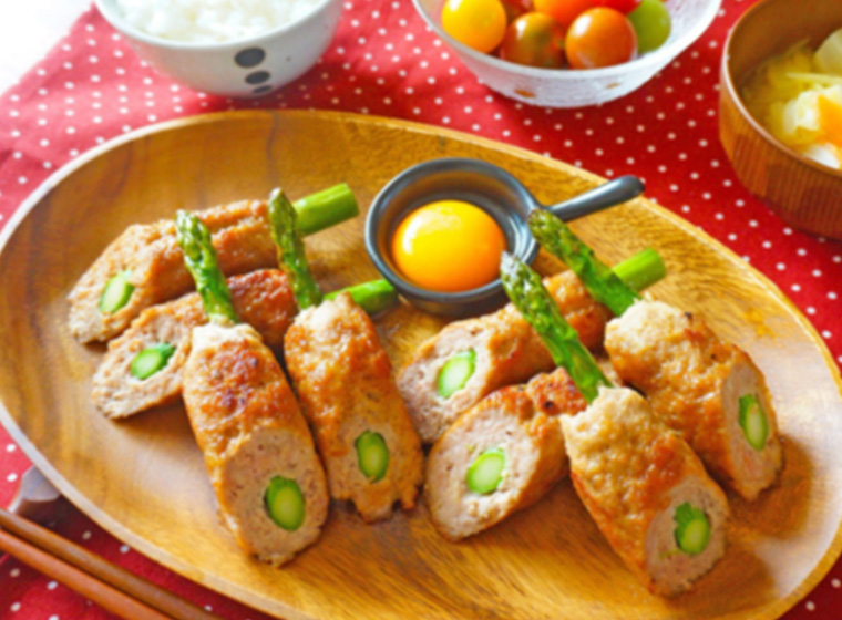 アスパラまるごと豚つくね