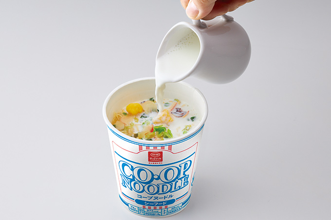 コープヌードルアレンジ4